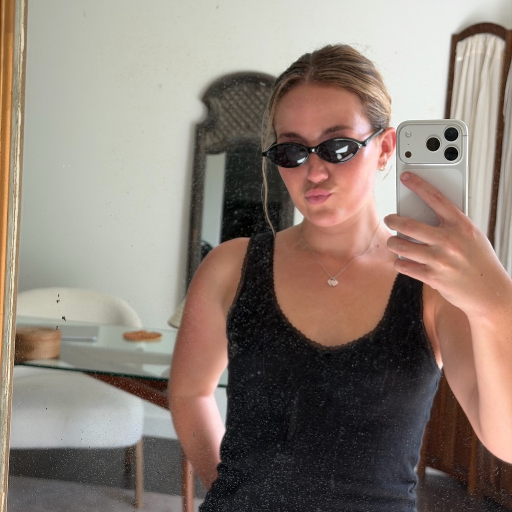 90s sunglasses style